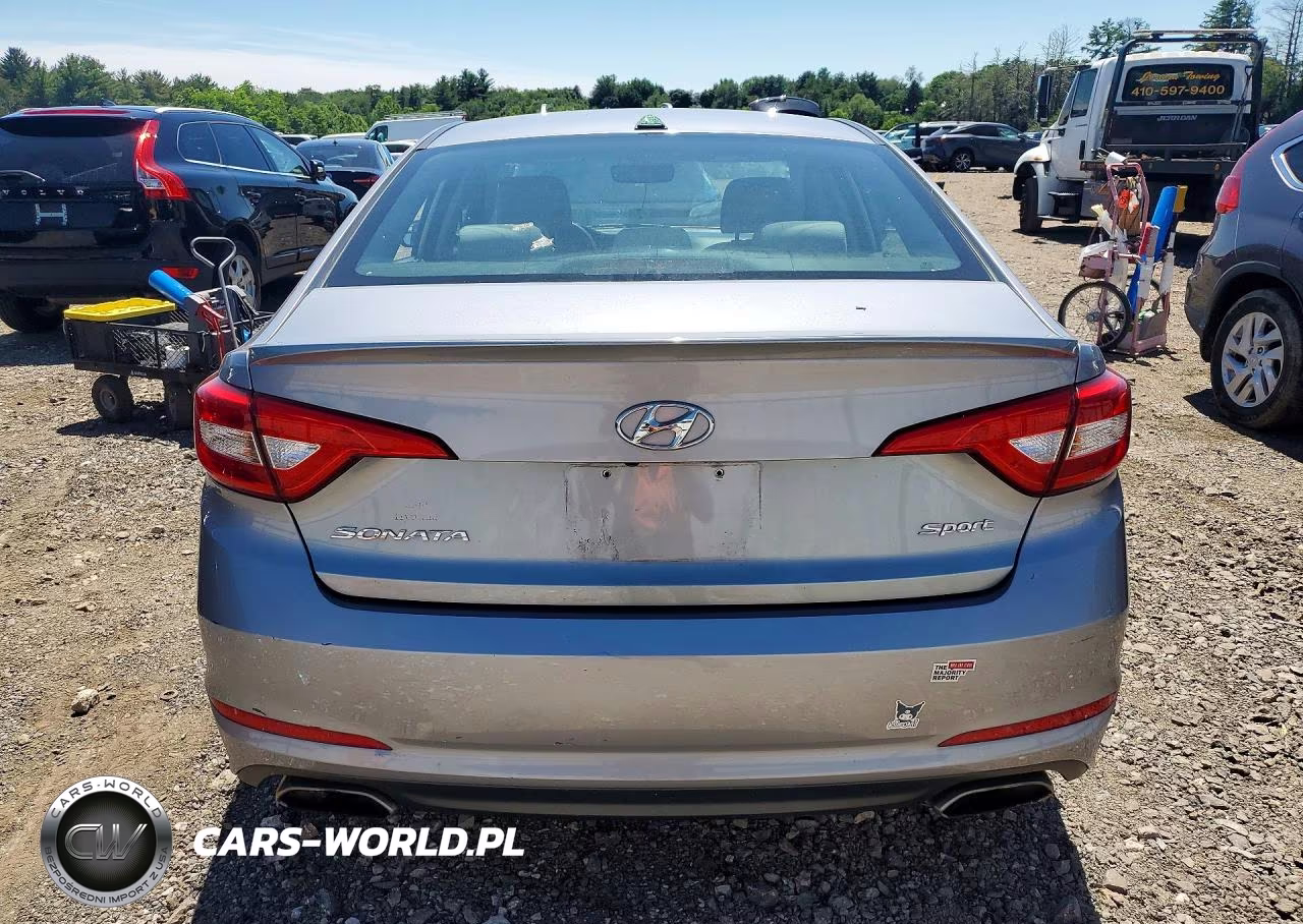 2016 Hyundai Sonata Sport VIN:5NPE34AF8GH283803 - 6