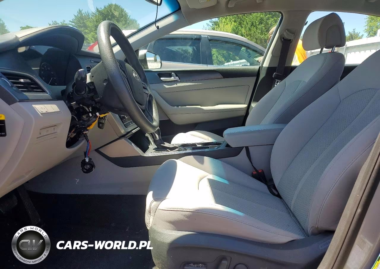 2016 Hyundai Sonata Sport VIN:5NPE34AF8GH283803 - 7