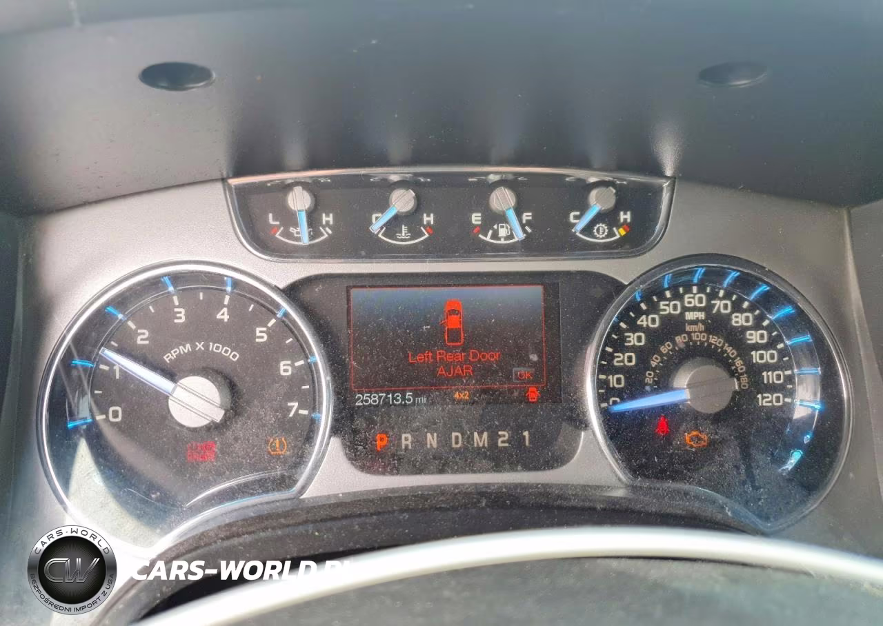 2011 Ford F150 Supercrew VIN:1FTFW1E63BFB10276 - 9