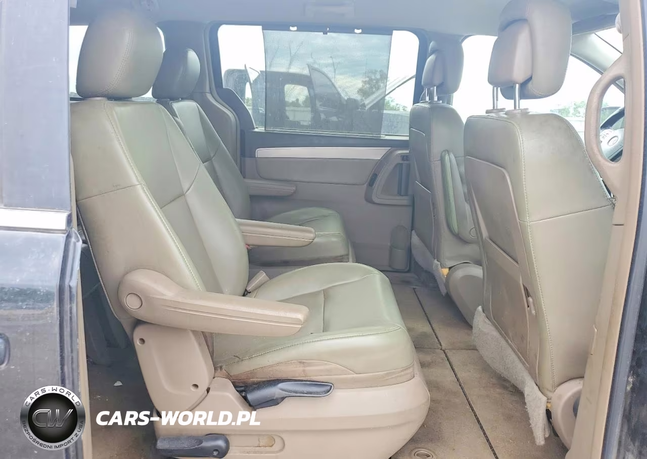 2012 Volkswagen Routan Se VIN:2C4RVABG8CR293780 - 11
