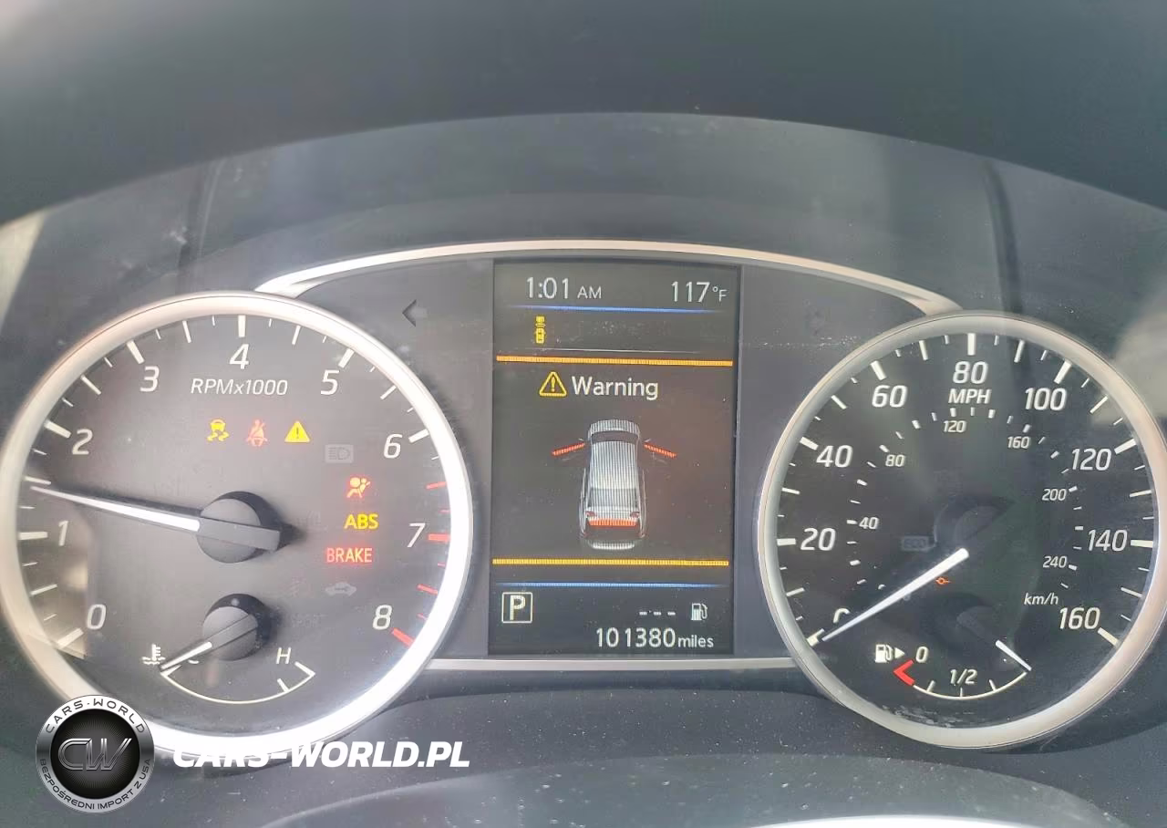 2019 Nissan Sentra S VIN:3N1AB7AP1KY274631 - 9