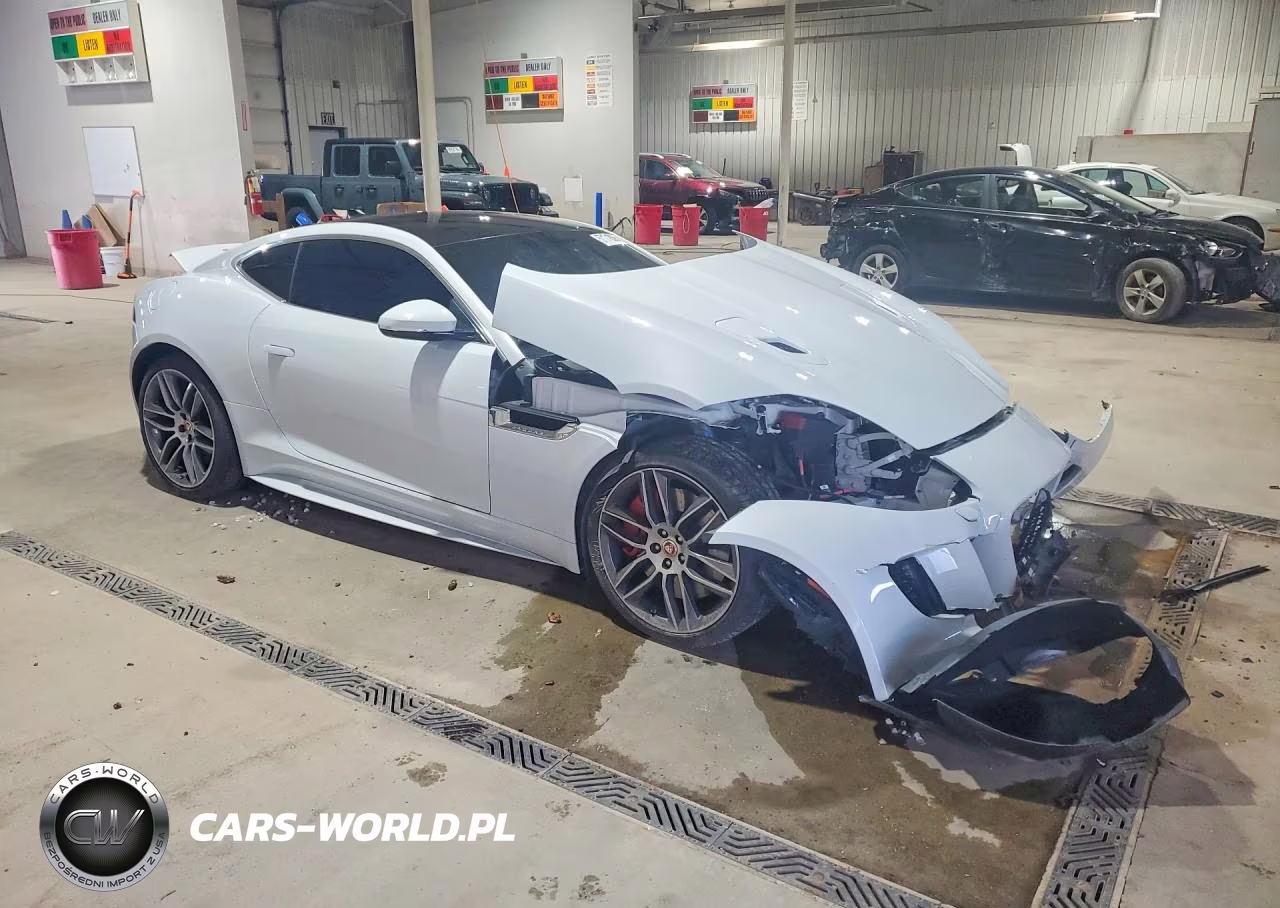2016 Jaguar F-Type R VIN:SAJWJ6DL2GMK32036 - 4