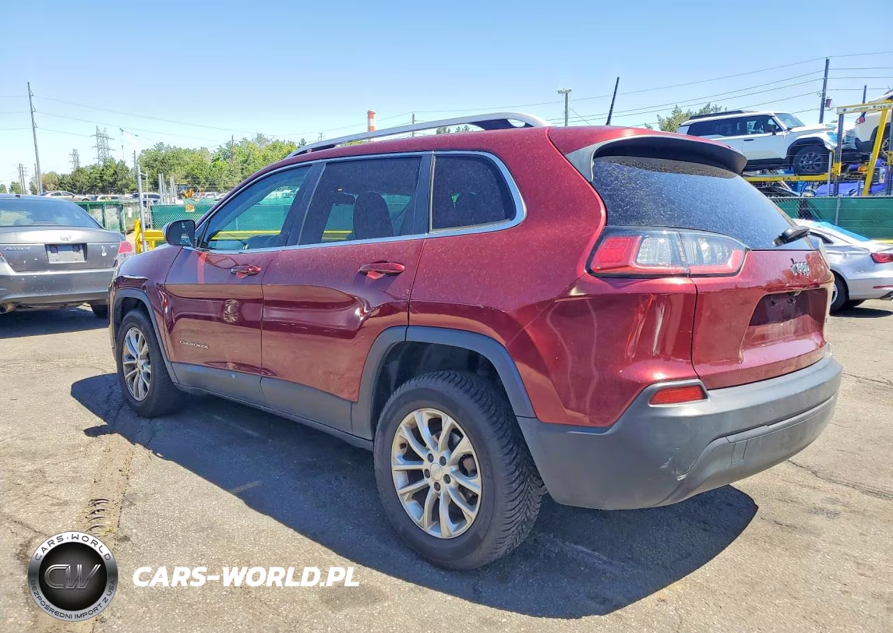 2019 Jeep Cherokee Latitude VIN:1C4PJLCB6KD348732 - 2