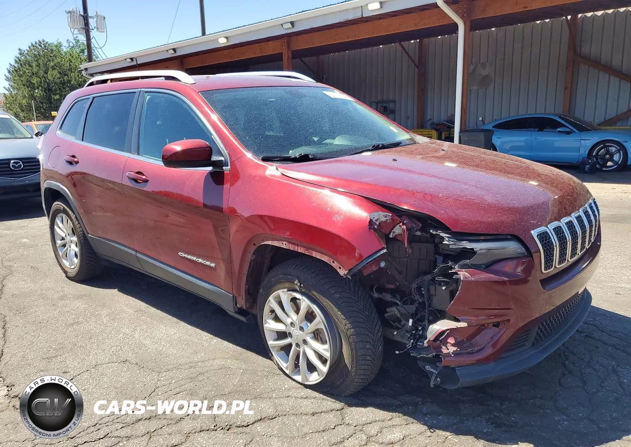 2019 Jeep Cherokee Latitude VIN:1C4PJLCB6KD348732 - 4