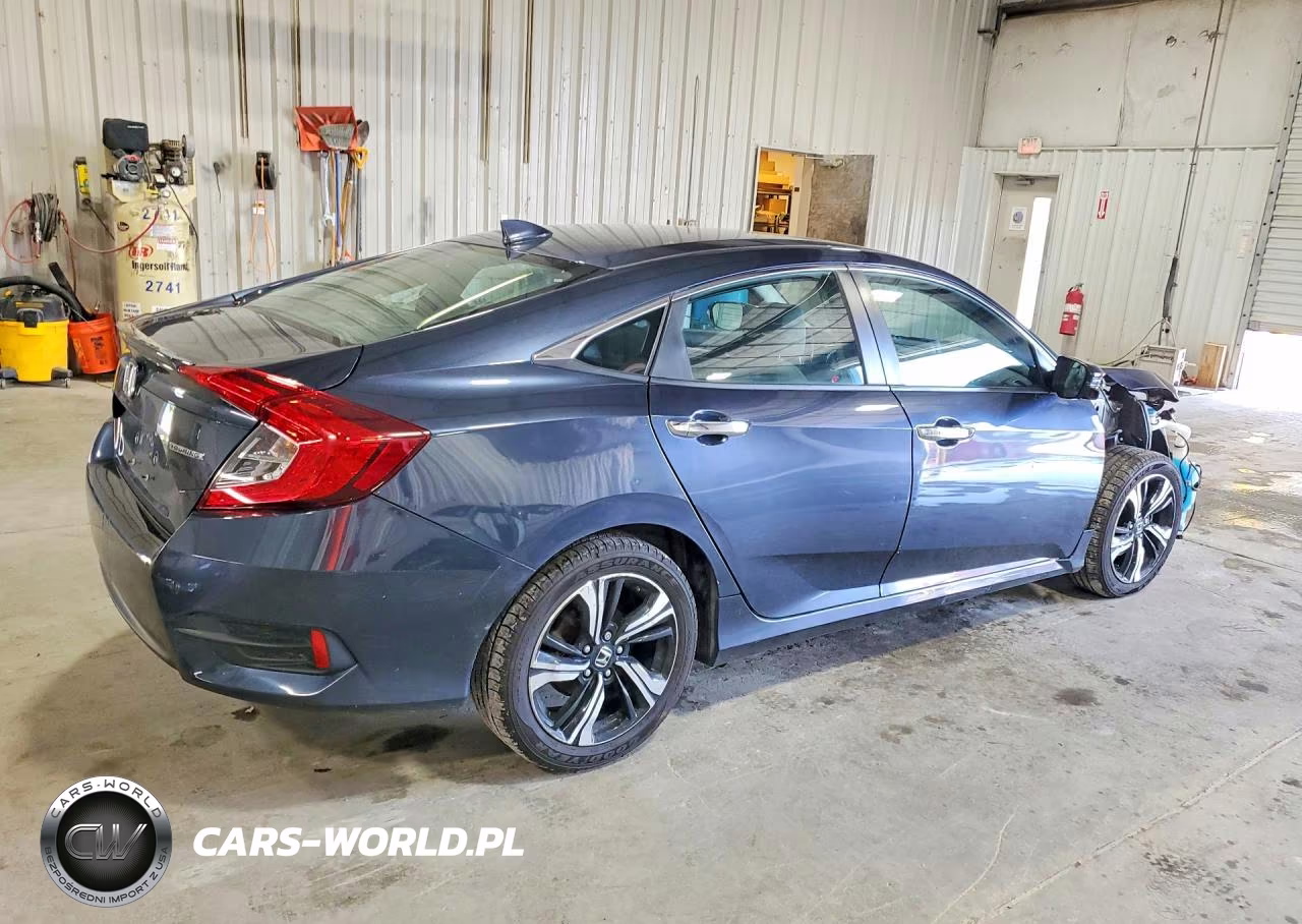 2016 Honda Civic Touring VIN:19XFC1F92GE223820 - 3