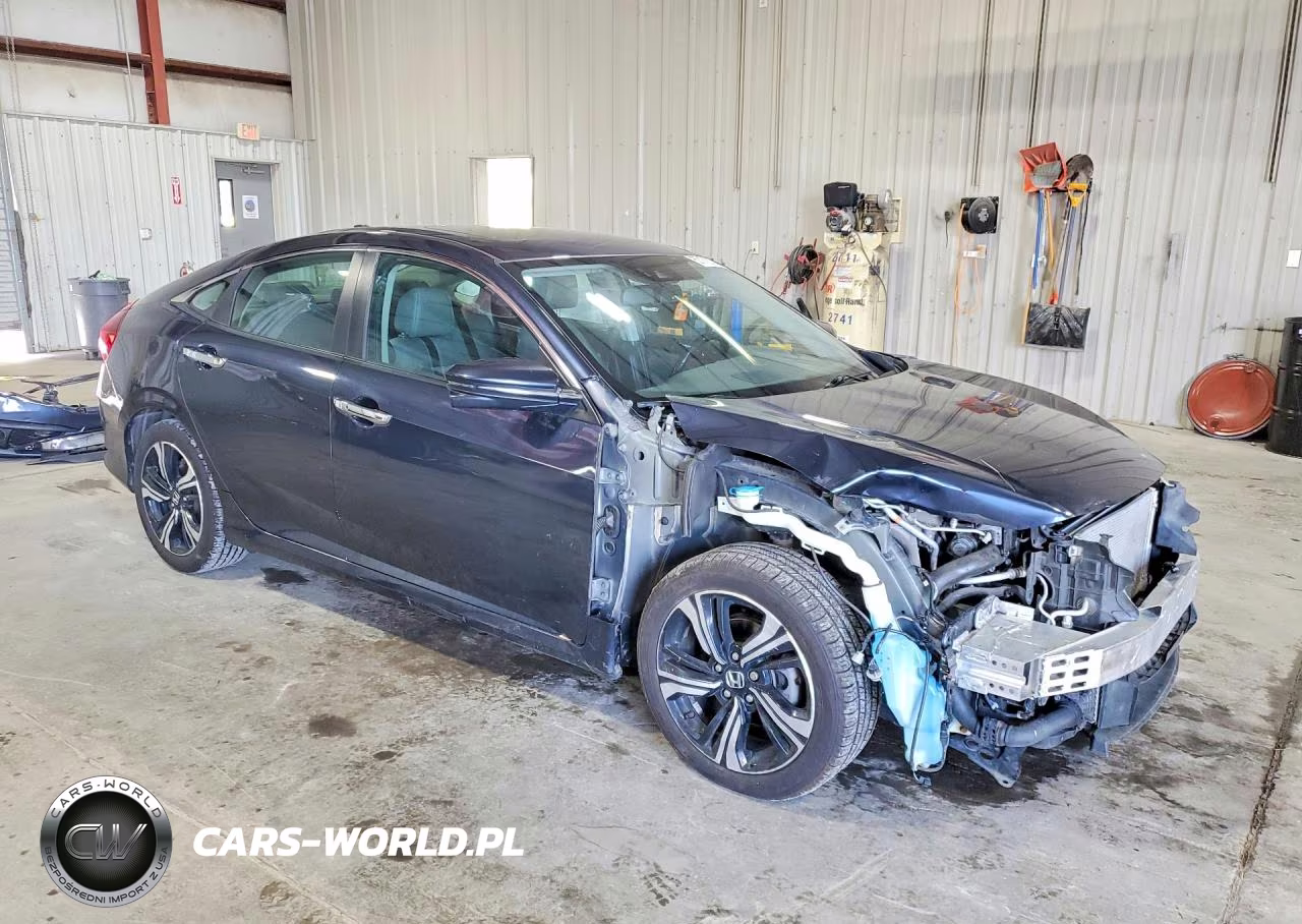 2016 Honda Civic Touring VIN:19XFC1F92GE223820 - 4