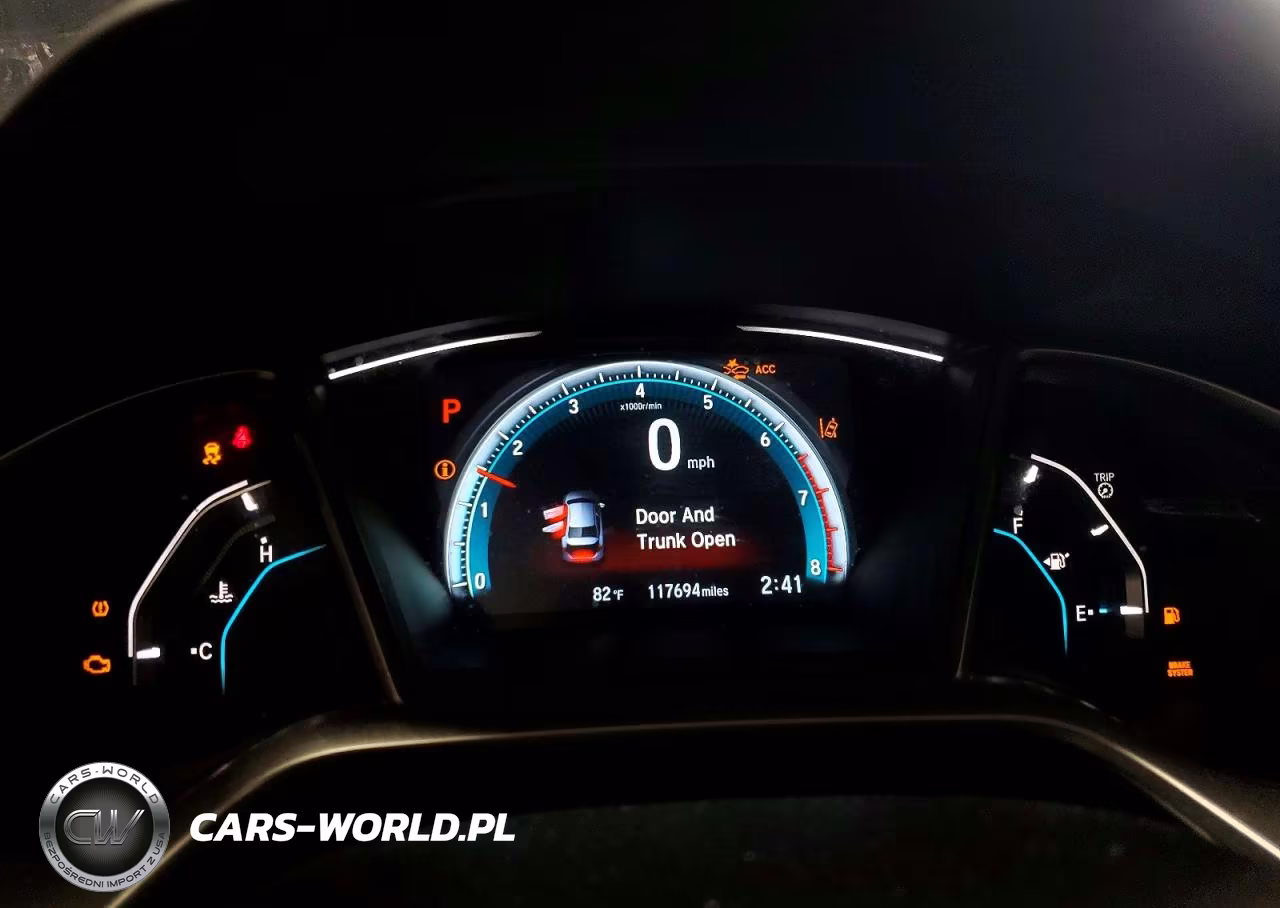 2016 Honda Civic Touring VIN:19XFC1F92GE223820 - 9