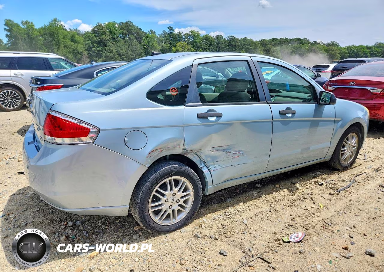 2009 Ford Focus Se VIN:1FAHP35N99W116110 - 3