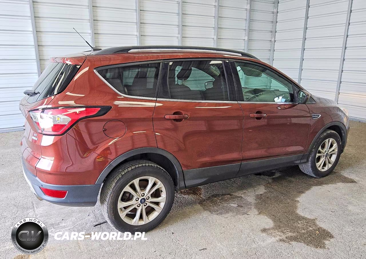 2018 Ford Escape Se VIN:1FMCU9GD1JUC90821 - 3