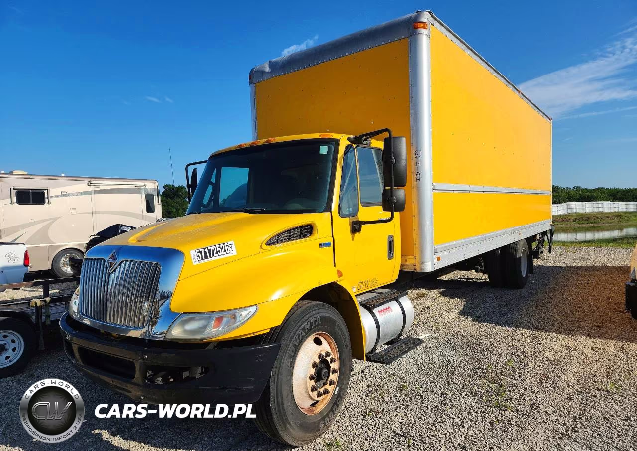 2012 International 4300 Box Truck