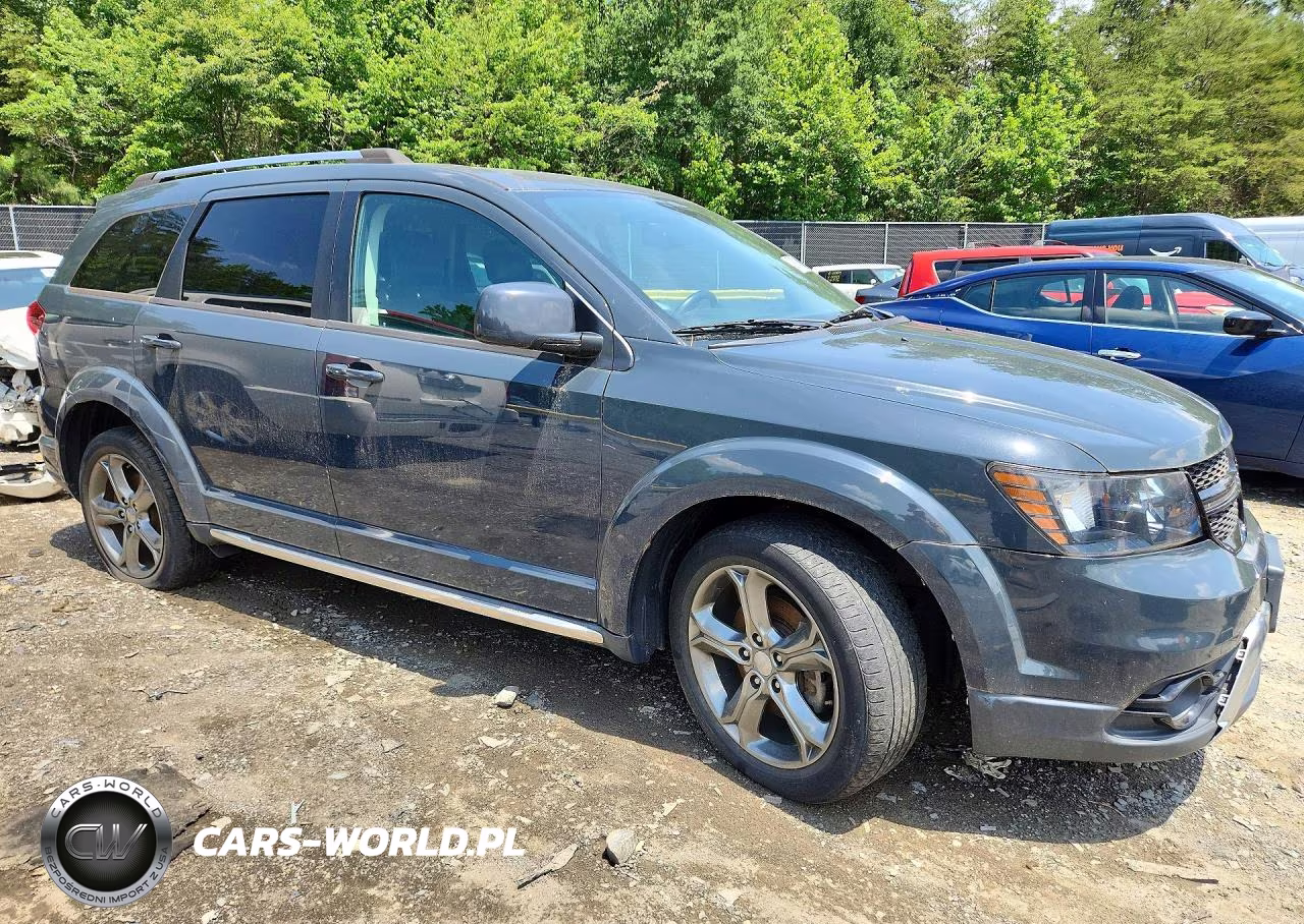 2017 Dodge Journey Crossroad VIN:3C4PDCGG2HT636506 - 4