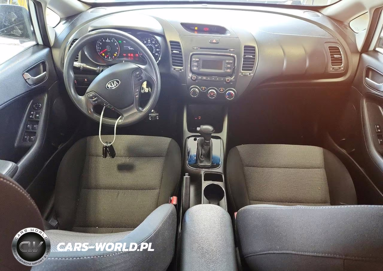 2017 Kia Forte Lx VIN:3KPFK4A78HE158659 - 8