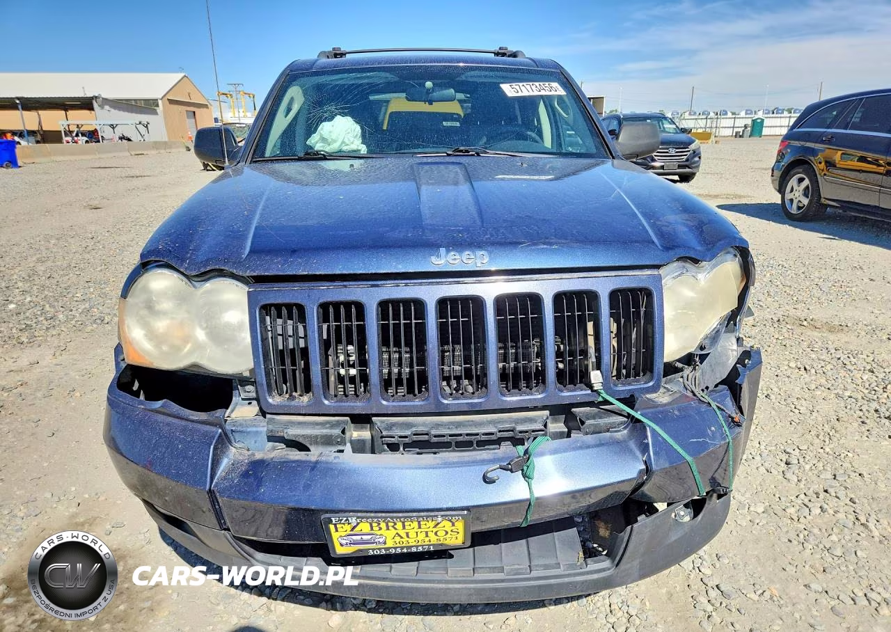 2010 Jeep Grand Cherokee Laredo VIN:1J4PS4GK2AC121386 - 5