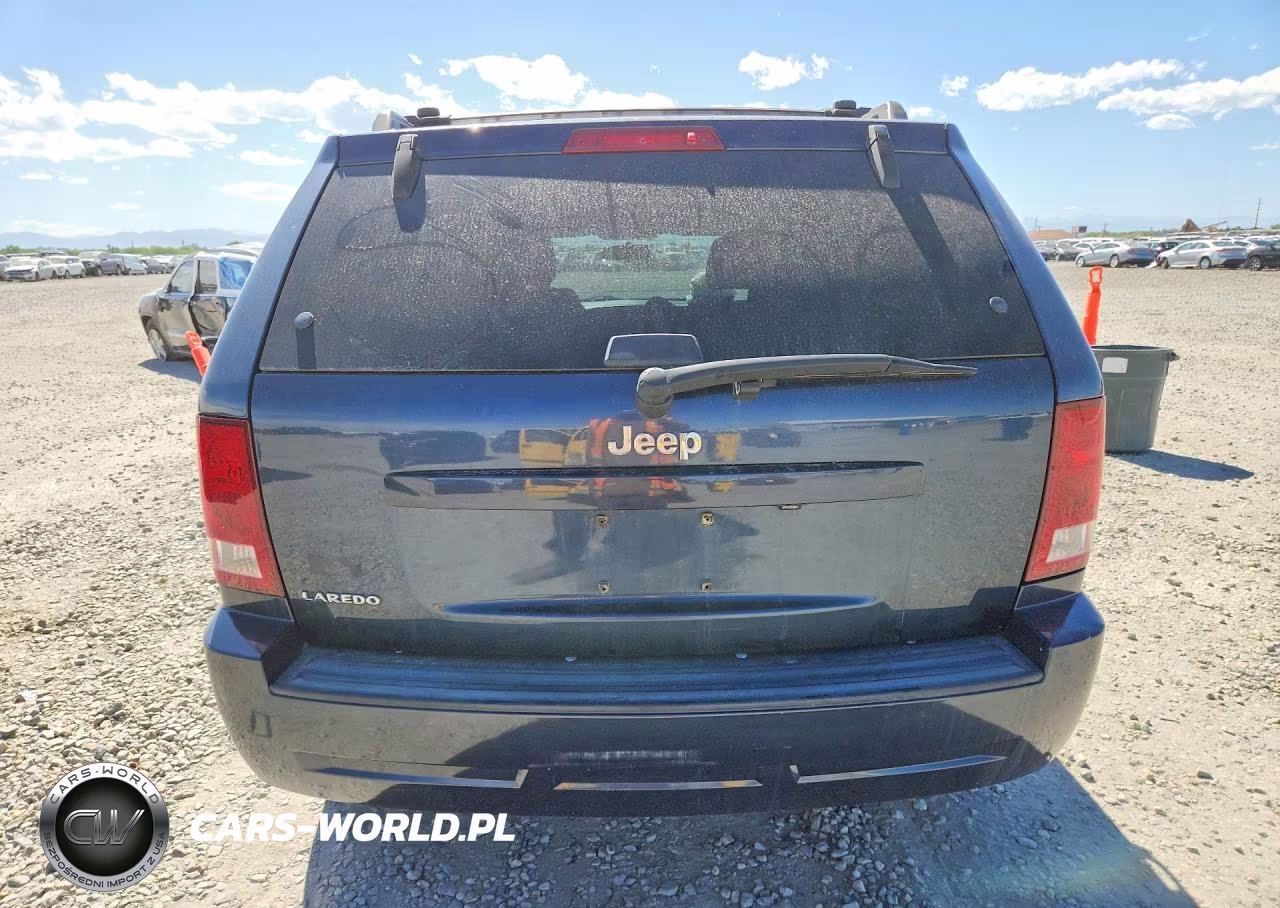 2010 Jeep Grand Cherokee Laredo VIN:1J4PS4GK2AC121386 - 6