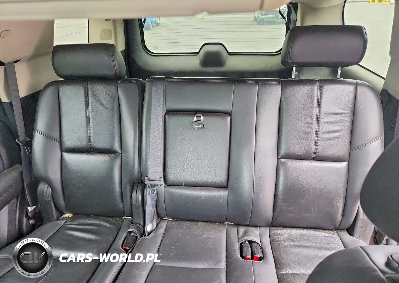 2007 Chevrolet Tahoe K1500 VIN:1GNFK13037R395018 - 10