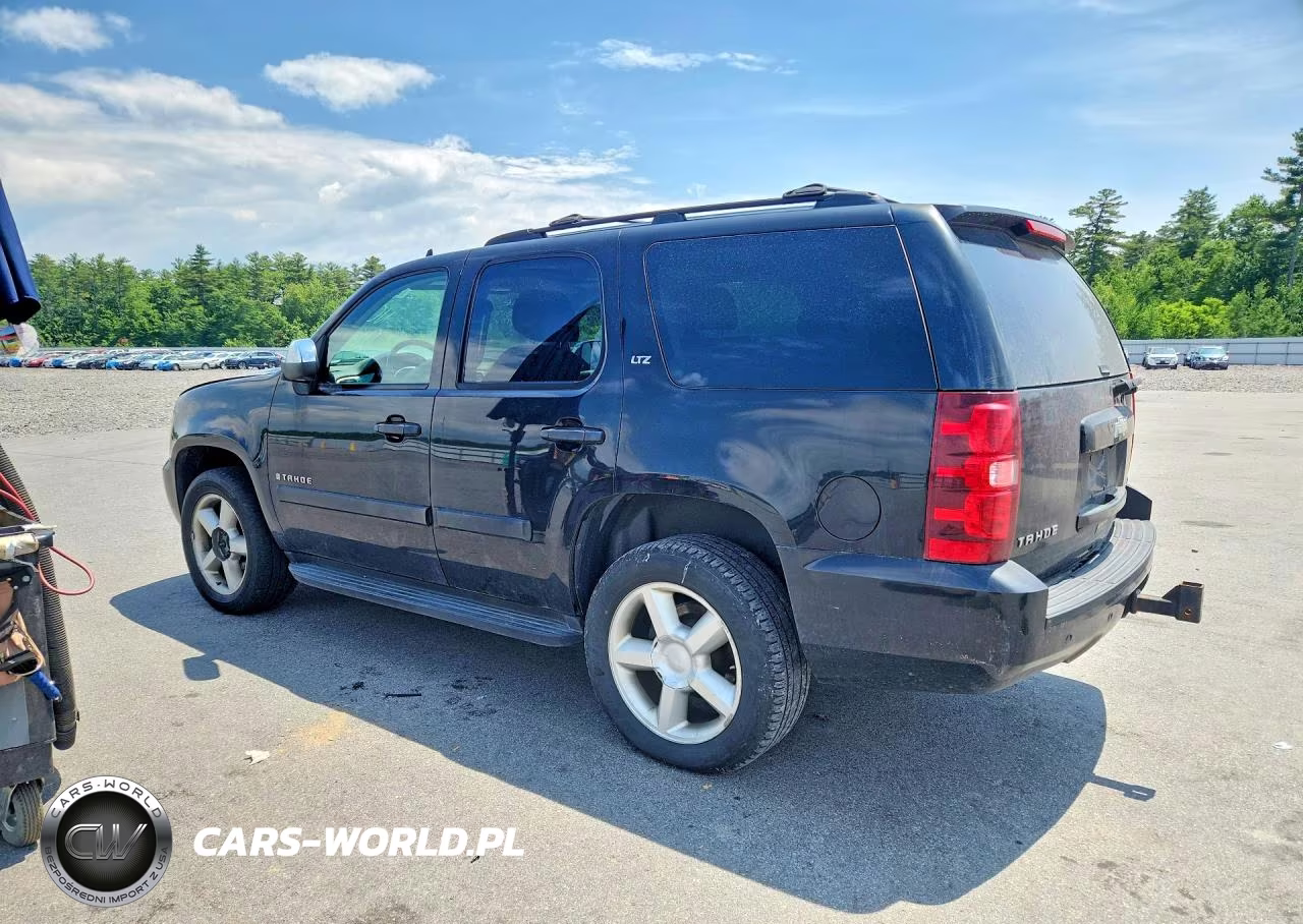 2007 Chevrolet Tahoe K1500 VIN:1GNFK13037R395018 - 2