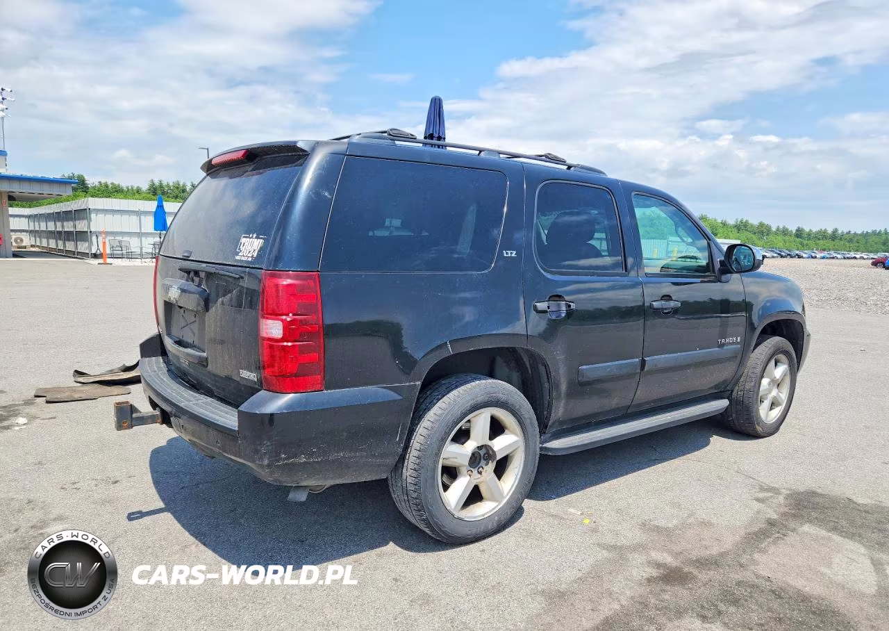 2007 Chevrolet Tahoe K1500 VIN:1GNFK13037R395018 - 3