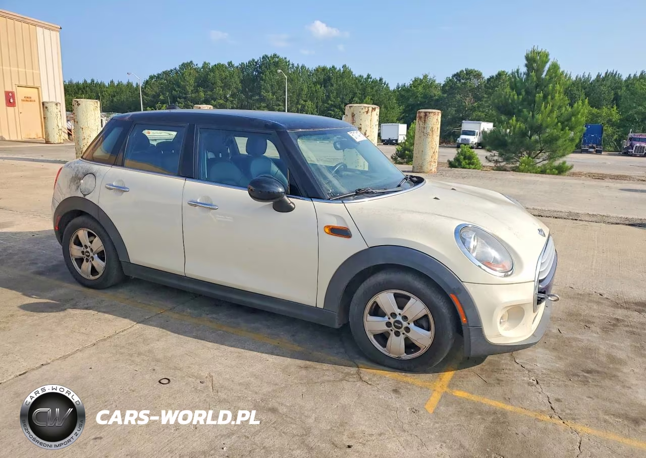 2015 Mini Cooper VIN:WMWXS5C5XFT837582 - 4
