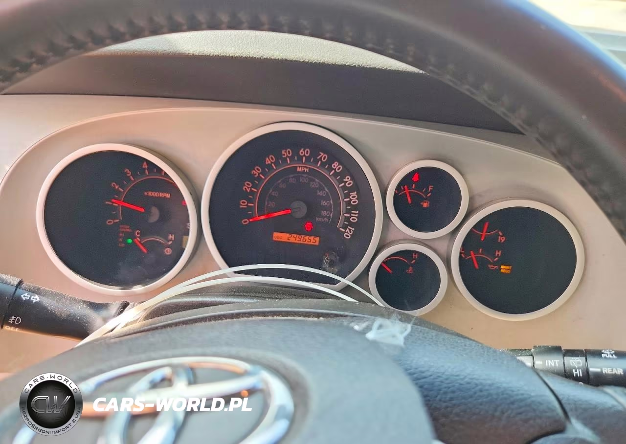 2008 Toyota Sequoia Sr5 VIN:5TDZY64A88S001959 - 9