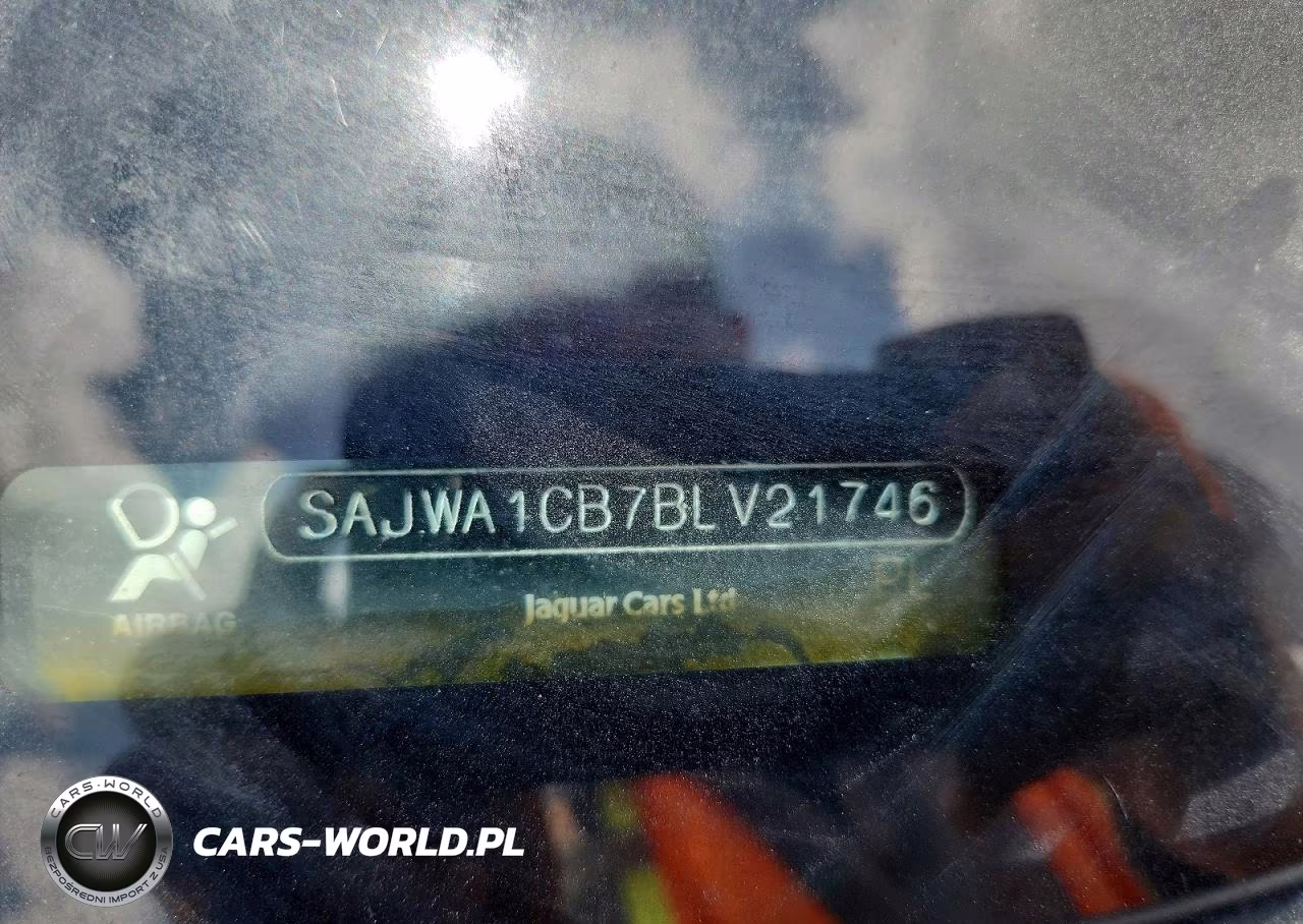 2011 Jaguar Xj VIN:SAJWA1CB7BLV21746 - 13