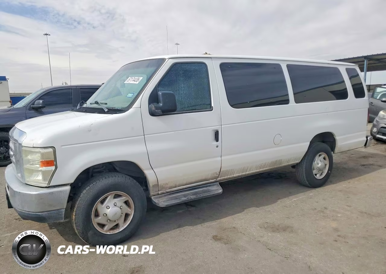 2009 Ford Econoline E350 Super Duty Wagon