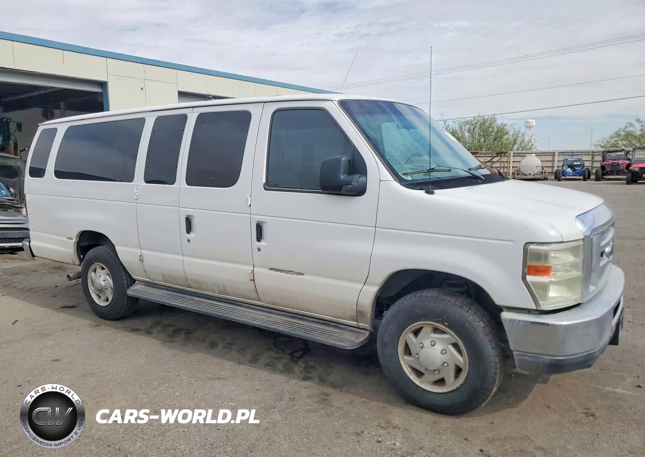 2009 Ford Econoline E350 Super Duty Wagon VIN:1FBSS31L69DA80752 - 4
