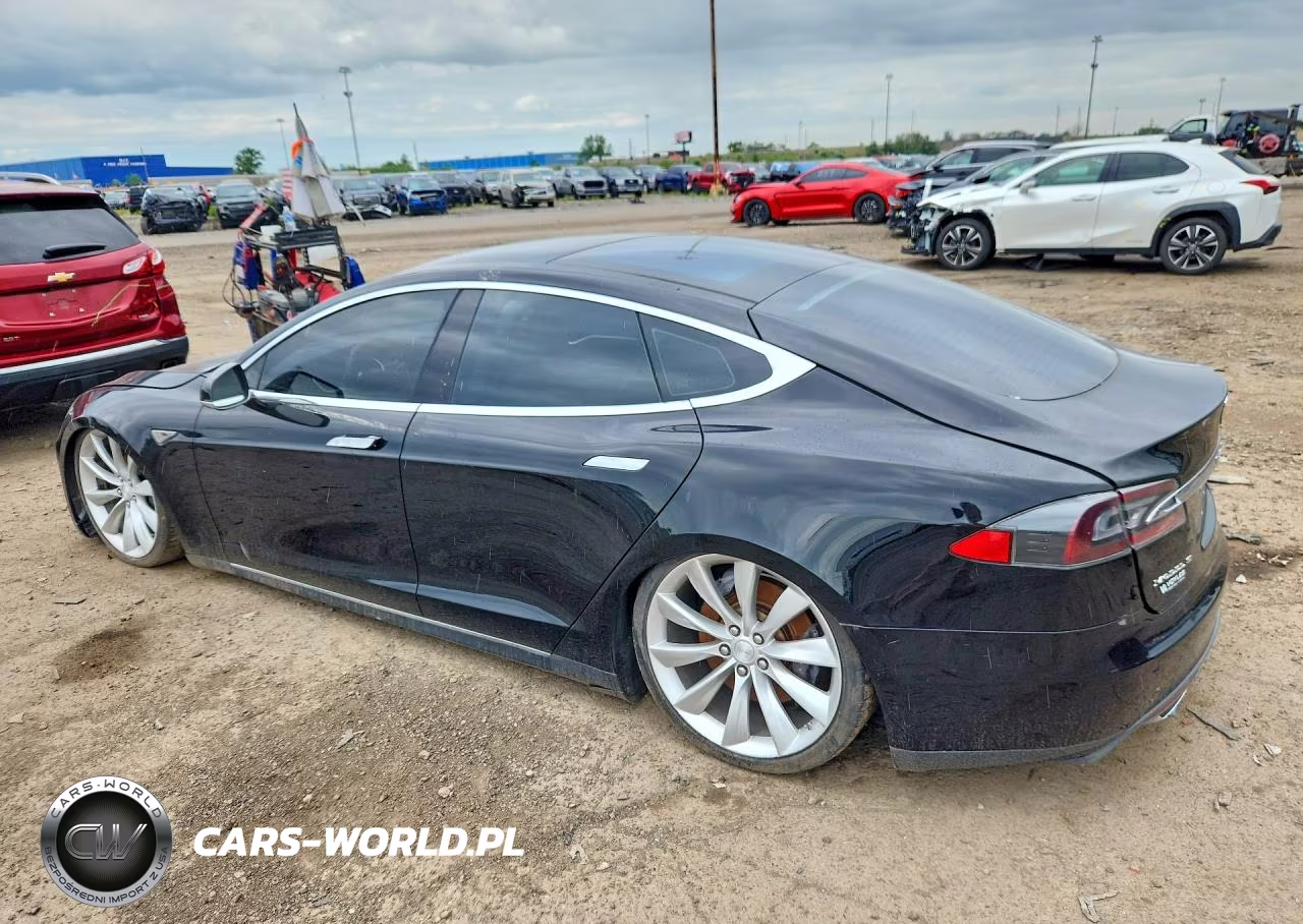 2013 Tesla Model S VIN:5YJSA1CN9DFP06085 - 2