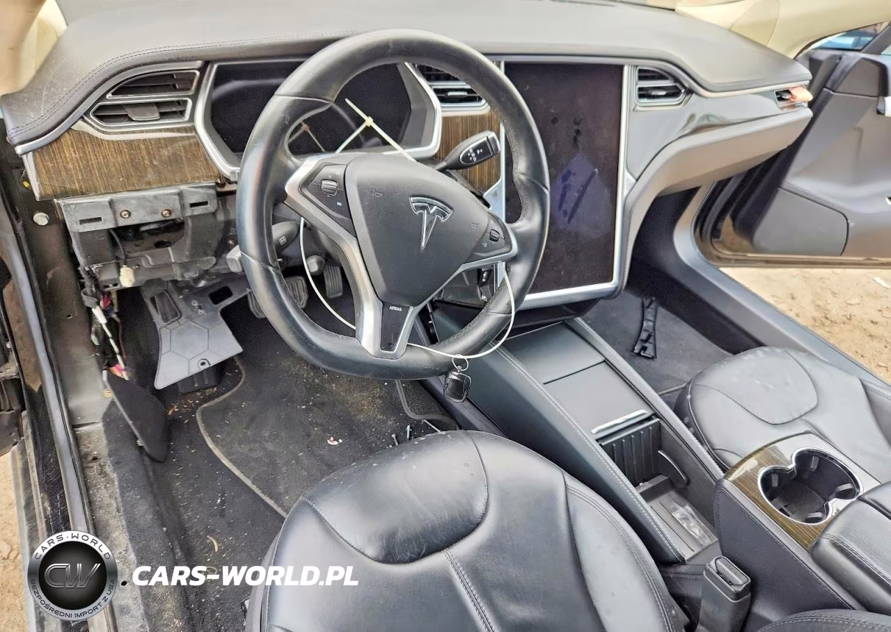 2013 Tesla Model S VIN:5YJSA1CN9DFP06085 - 8