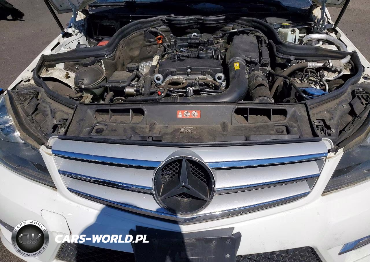 2013 Mercedes-Benz C 250 Sport VIN:WDDGF4HB8DA800707 - 11