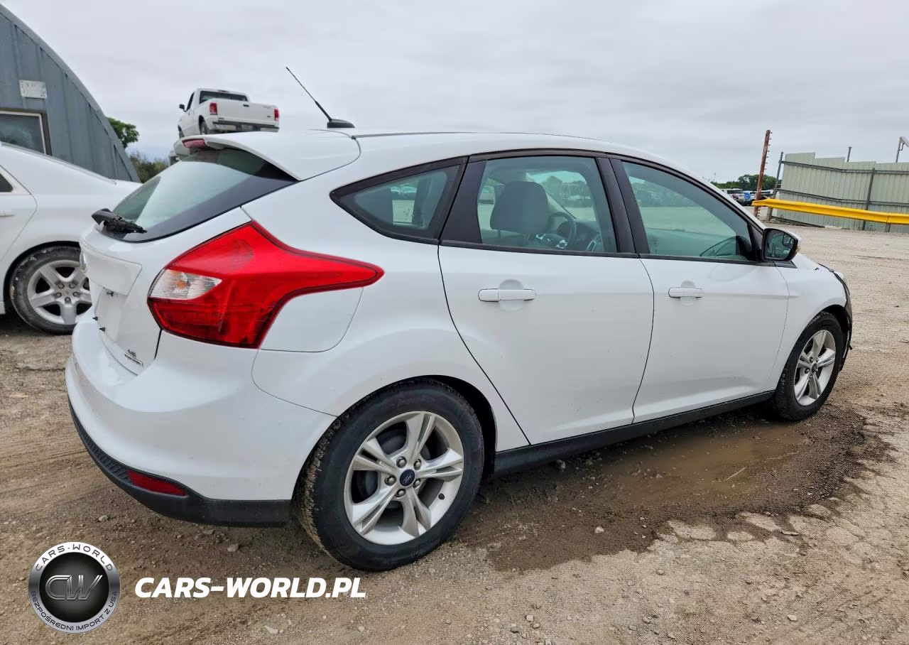 2013 Ford Focus Se VIN:1FADP3K28DL373293 - 3