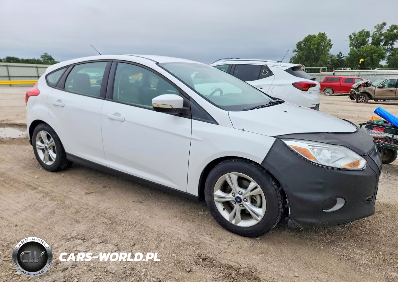 2013 Ford Focus Se VIN:1FADP3K28DL373293 - 4