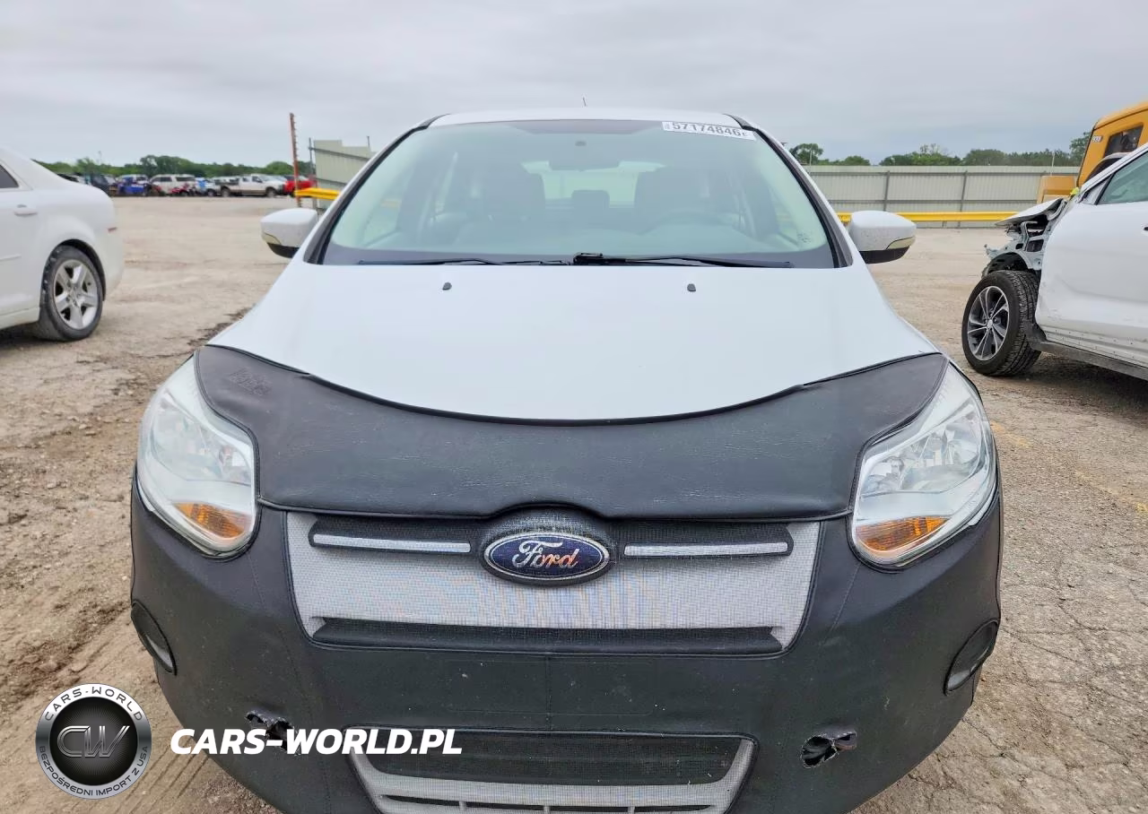 2013 Ford Focus Se VIN:1FADP3K28DL373293 - 5
