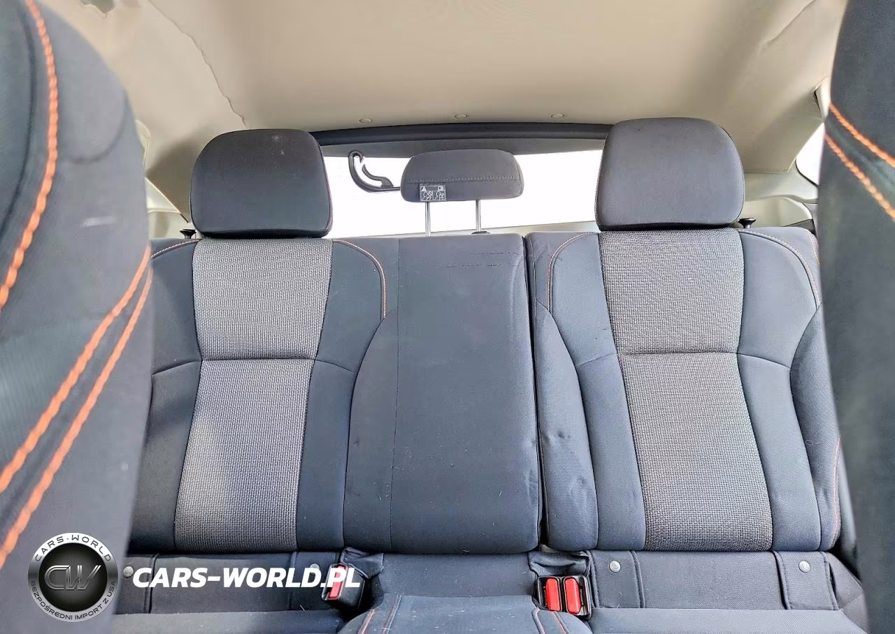 2019 Subaru Crosstrek Premium VIN:JF2GTACC5K8248171 - 10
