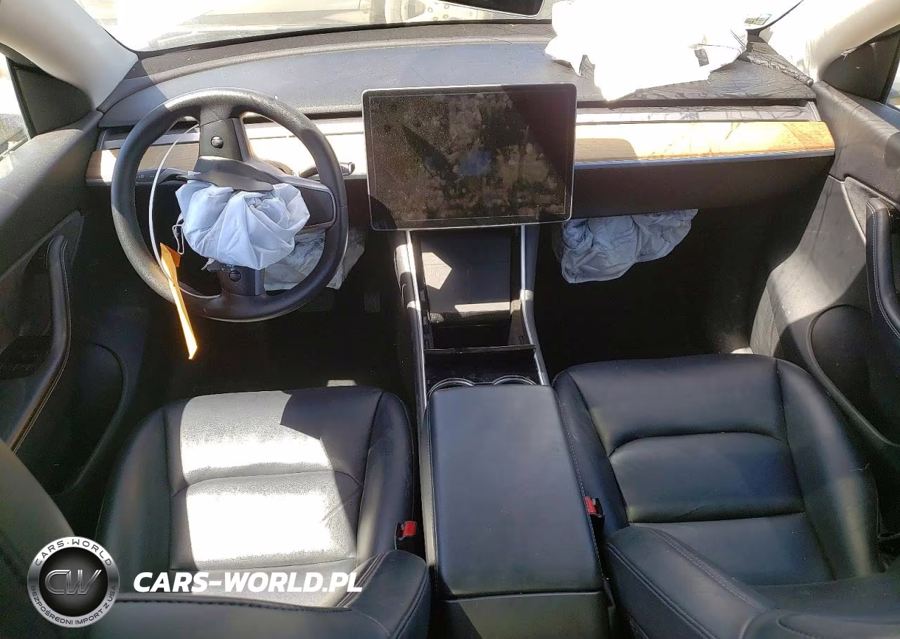 2020 Tesla Model Y VIN:5YJYGDEFXLF011337 - 8