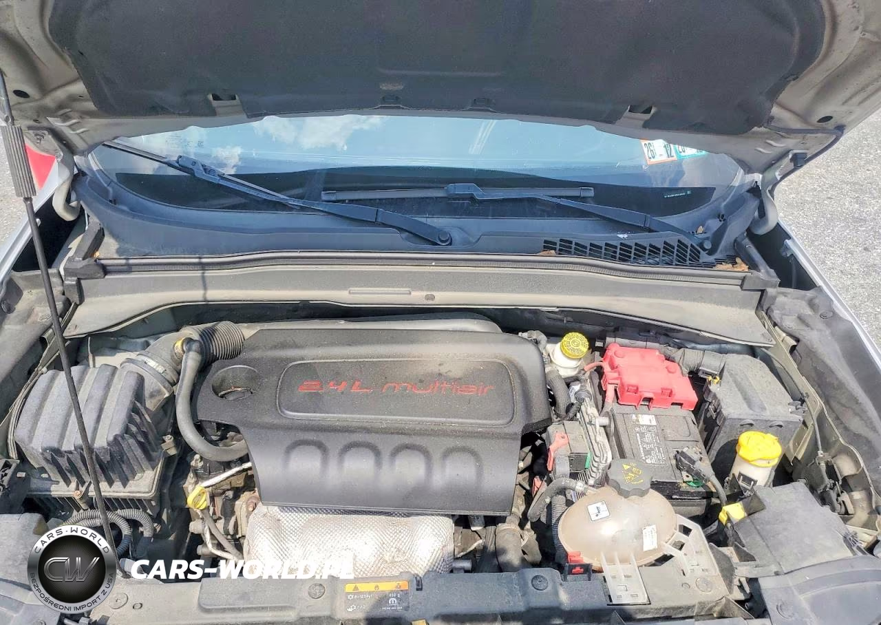2018 Jeep Renegade Sport VIN:ZACCJBAB9JPH18566 - 12