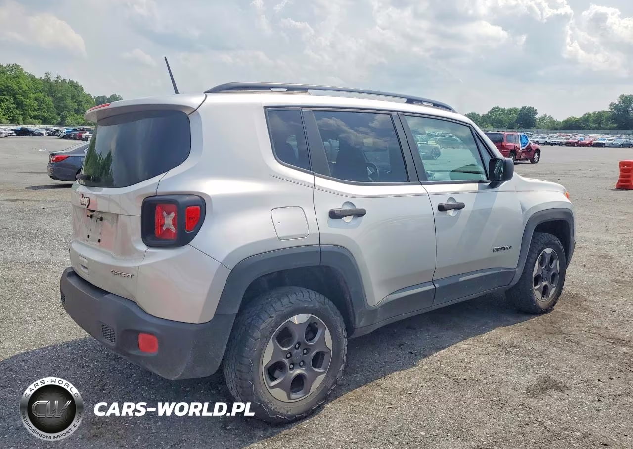 2018 Jeep Renegade Sport VIN:ZACCJBAB9JPH18566 - 3
