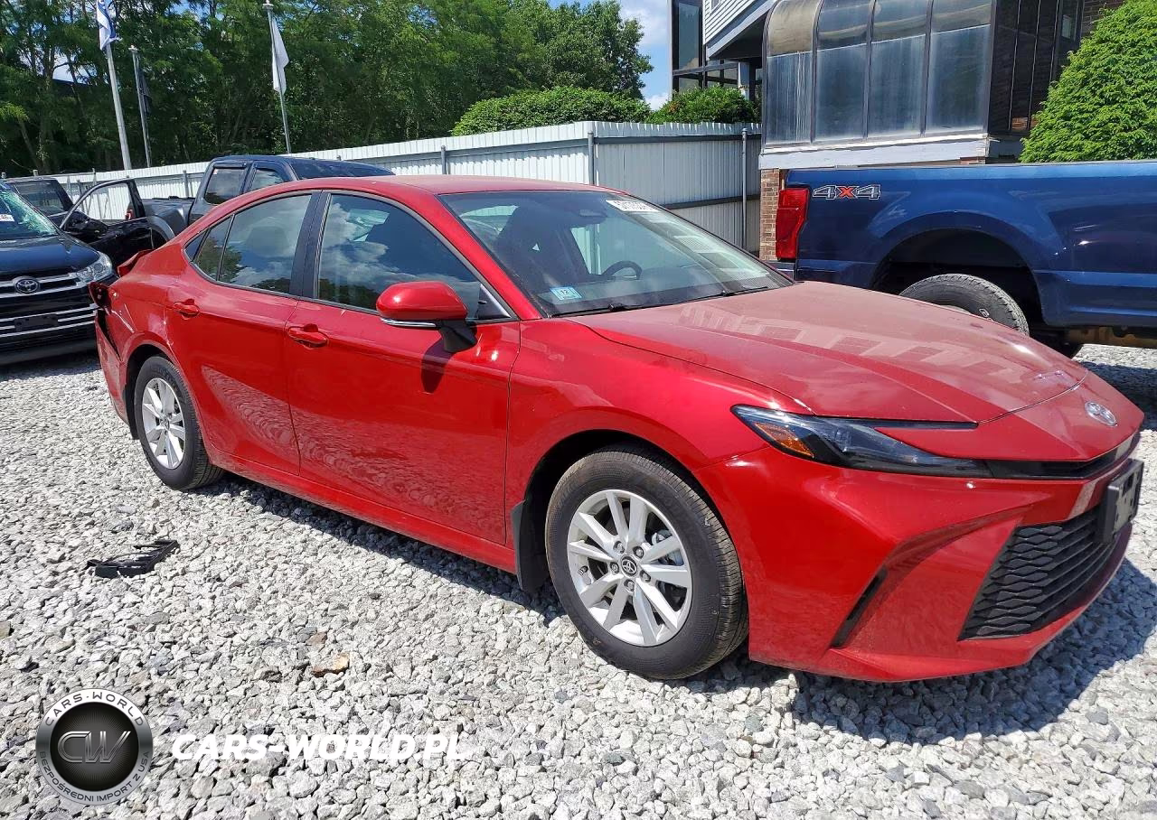 2026 Toyota Camry Le VIN:4T1DAACK2TU245571 - 4