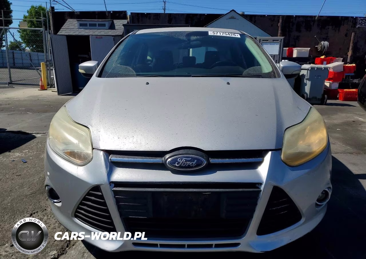 2013 Ford Focus Se VIN:1FADP3K23DL214035 - 5