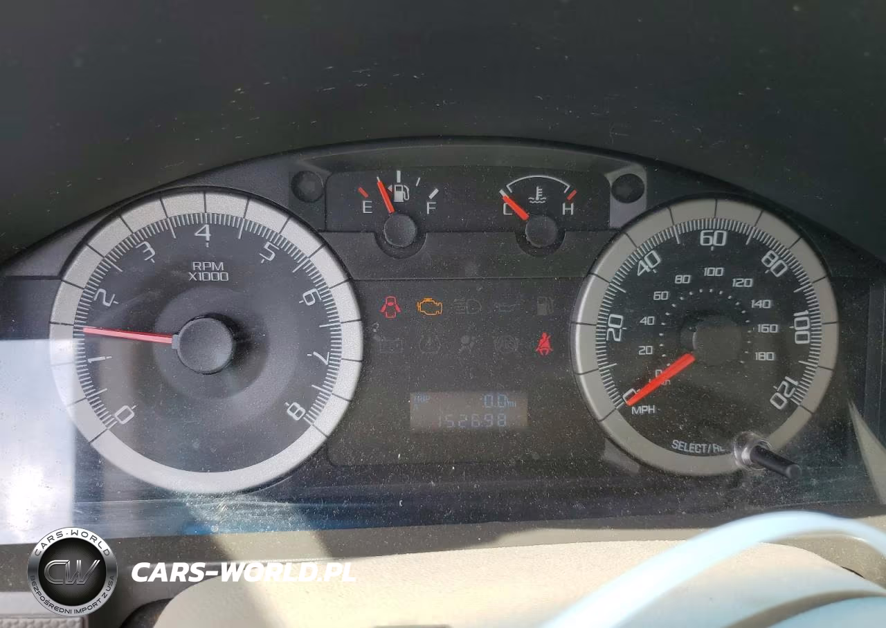 FORD ESCAPE XLT VIN:1FMCU03108KB12718 - 9