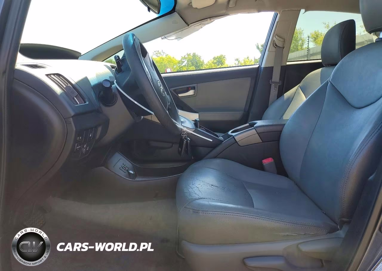 2012 Toyota Prius Plug-In Hybrid Base VIN:JTDKN3DP8C3013519 - 7