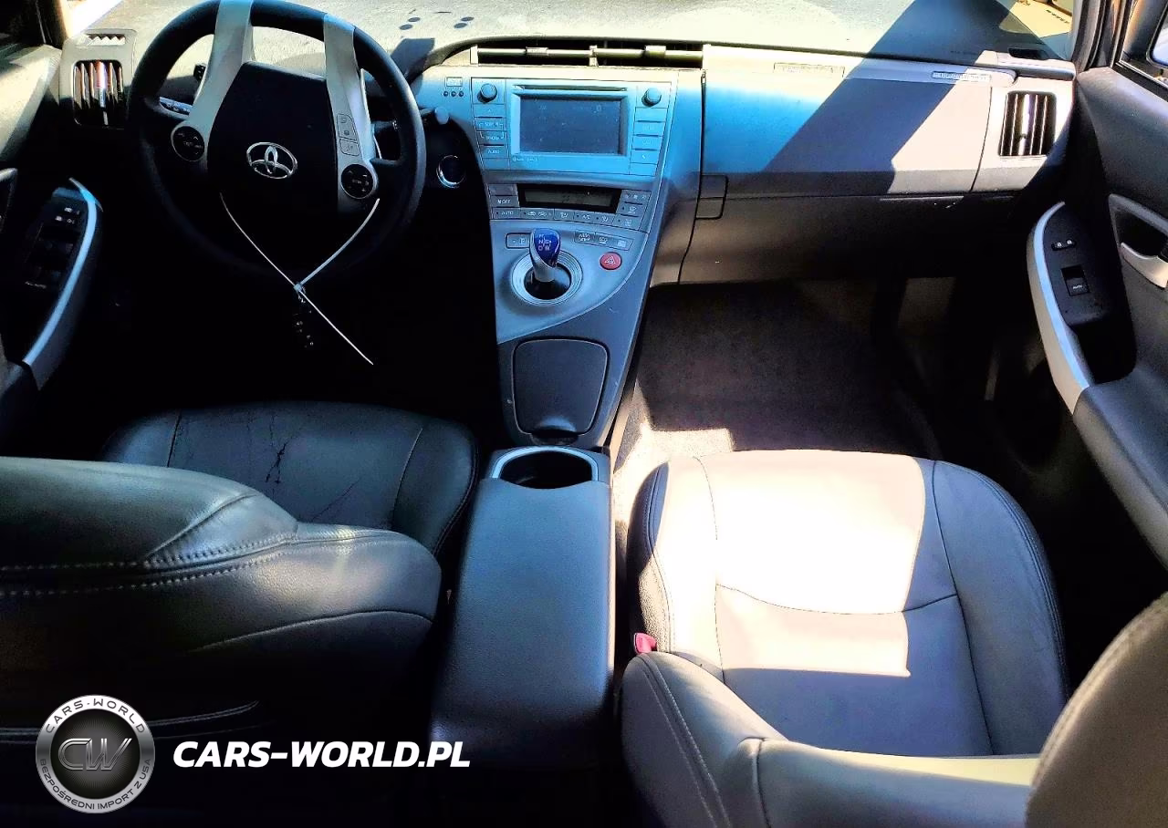 2012 Toyota Prius Plug-In Hybrid Base VIN:JTDKN3DP8C3013519 - 8