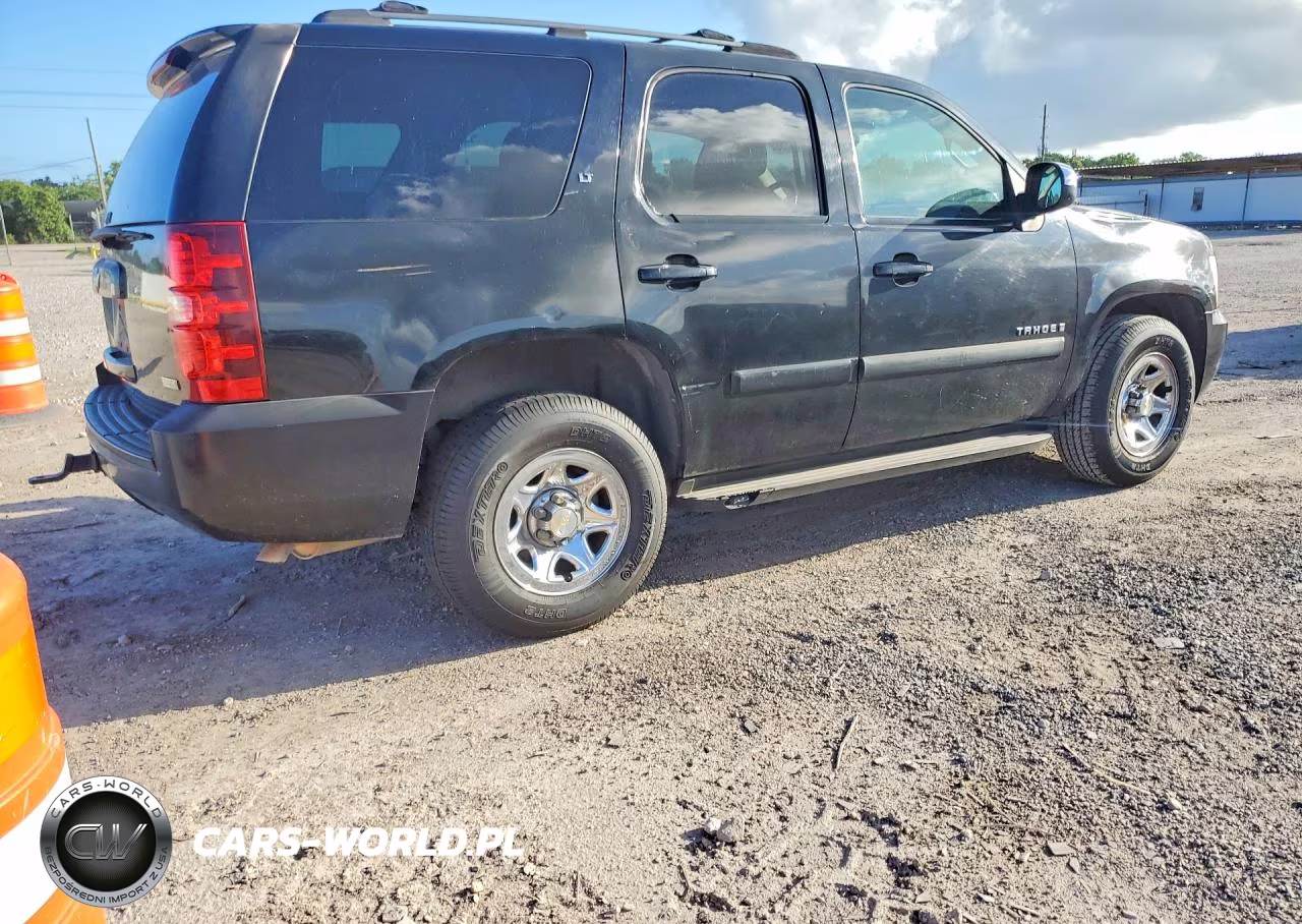 2007 Chevrolet Tahoe C1500 VIN:1GNFC13077R277812 - 3