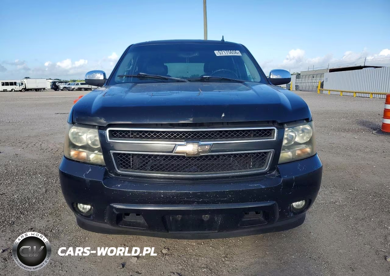2007 Chevrolet Tahoe C1500 VIN:1GNFC13077R277812 - 5