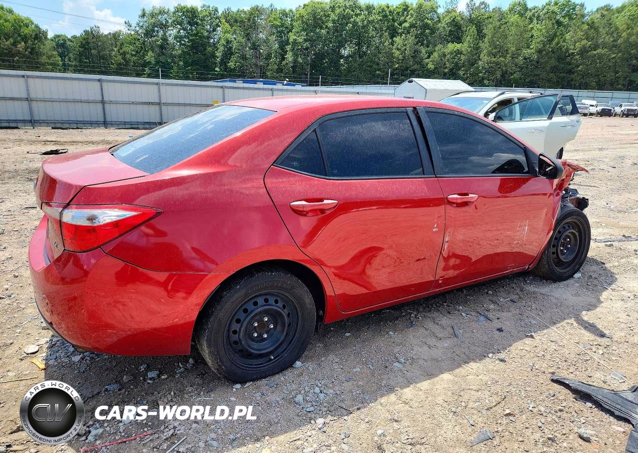 2015 Toyota Corolla Le VIN:5YFBURHE0FP210033 - 3
