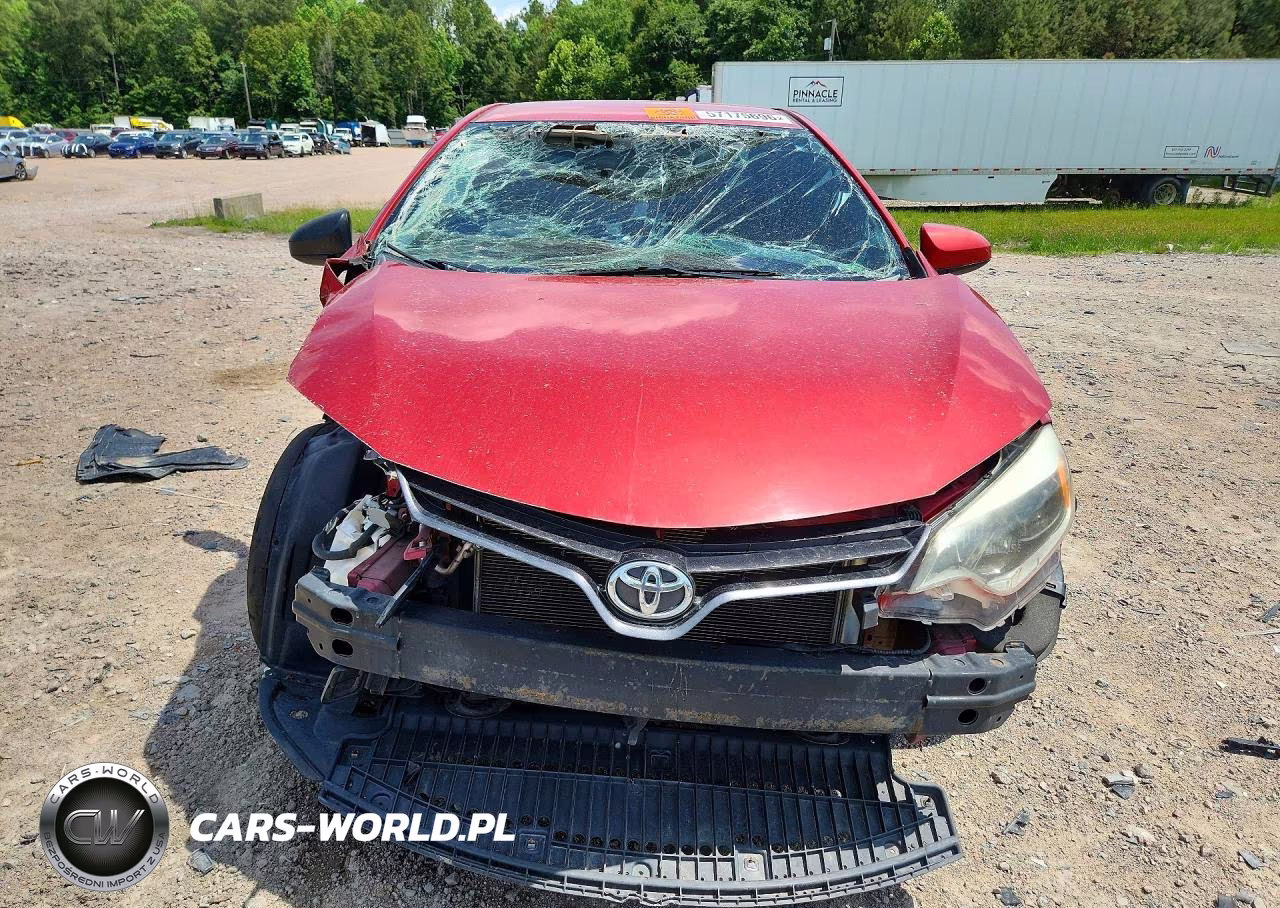 2015 Toyota Corolla Le VIN:5YFBURHE0FP210033 - 5