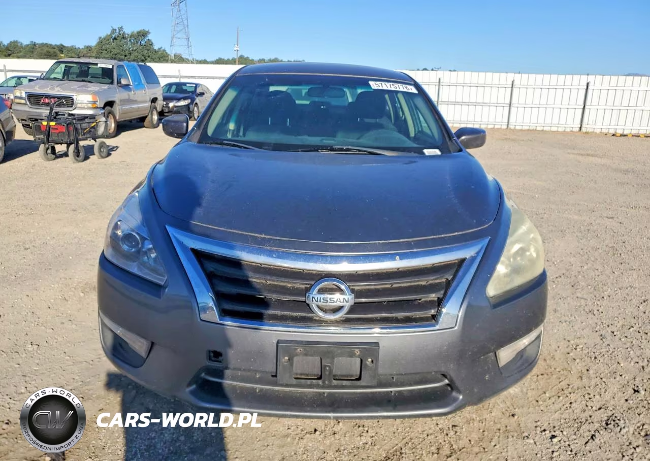 2015 Nissan Altima 2.5 S VIN:1N4AL3AP0FN363263 - 5