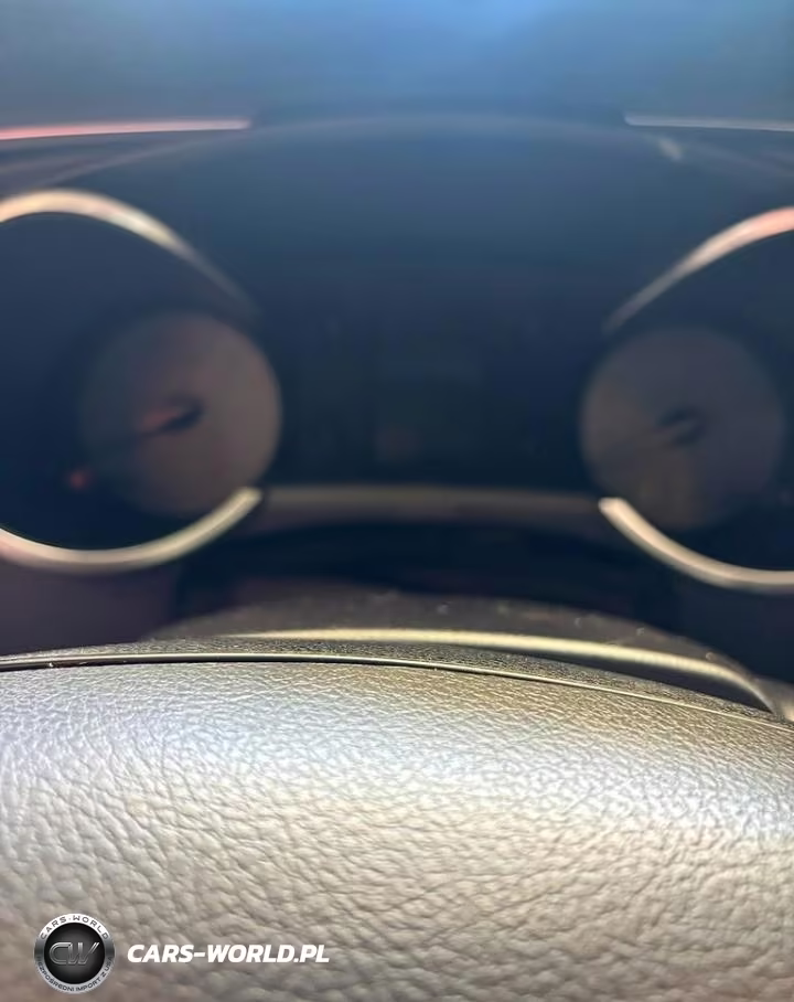 2019 Toyota Sequoia Limited VIN:5TDJY5G14KS167454 - 6