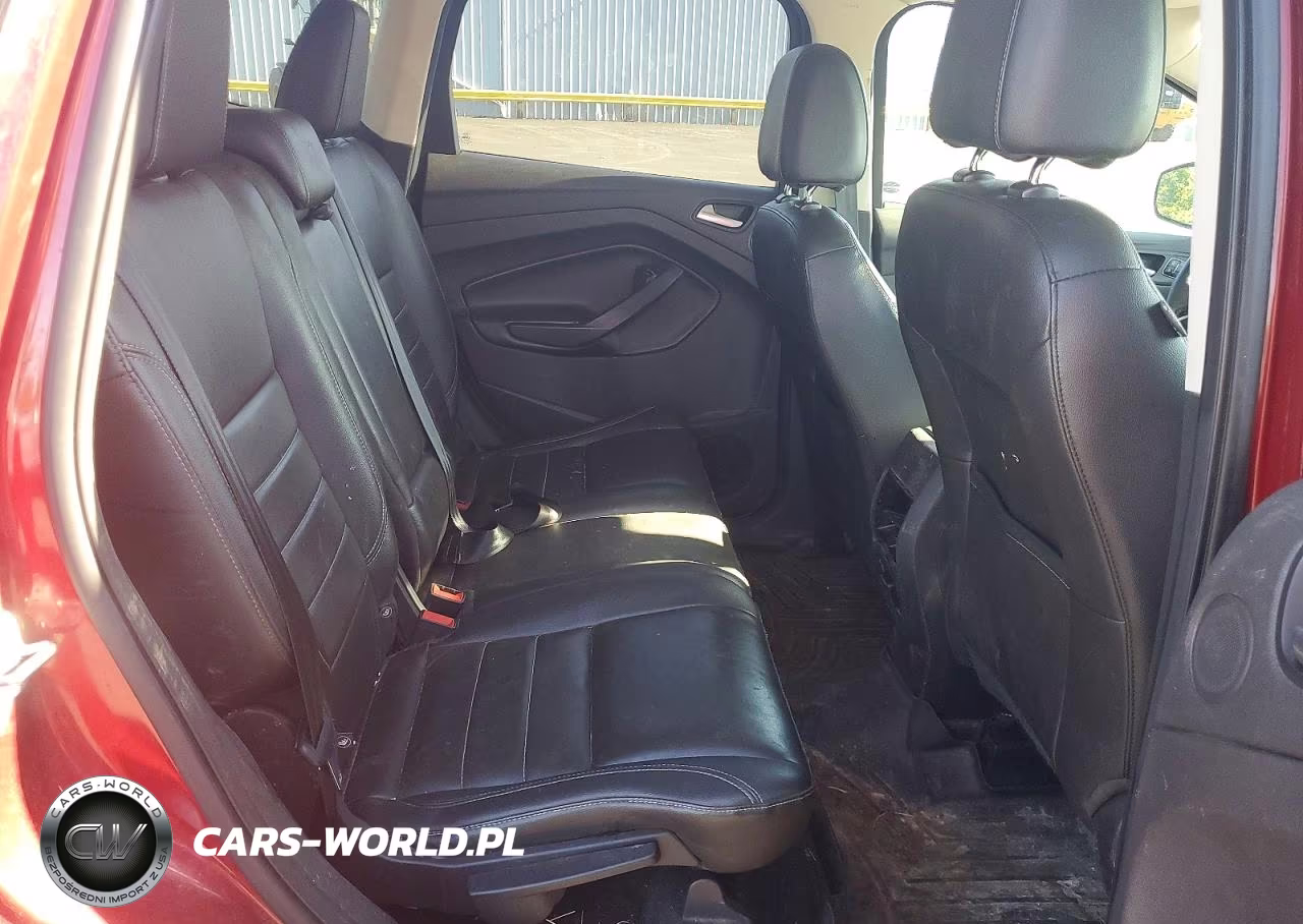 2015 Ford Escape Titanium VIN:1FMCU9J9XFUB50004 - 10