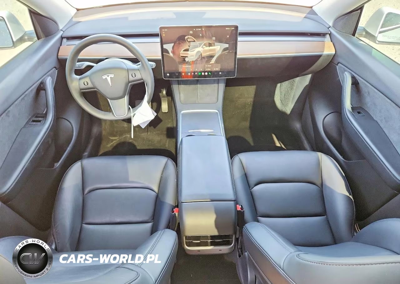 2022 Tesla Model Y VIN:7SAYGDEE3NF438856 - 8
