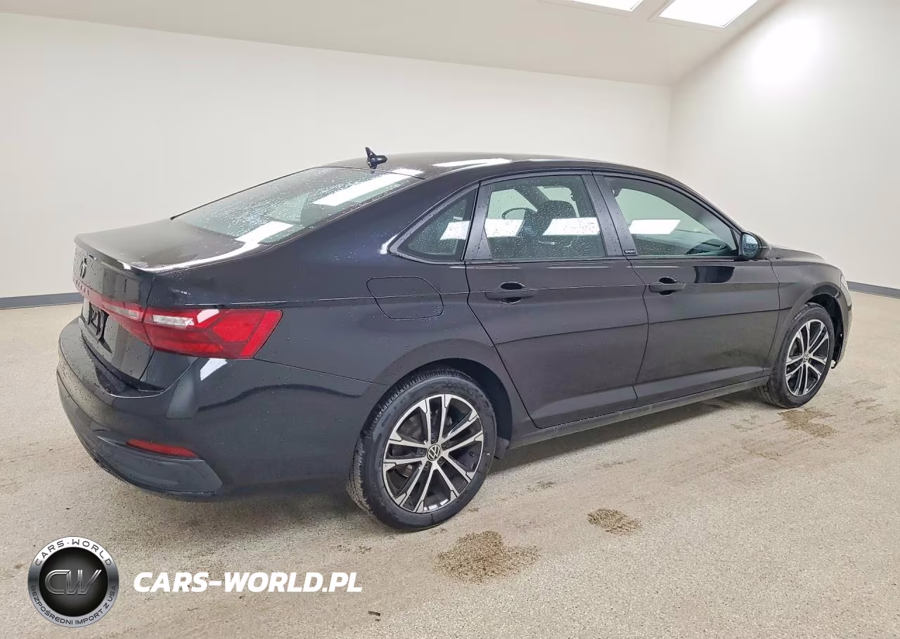 2025 Volkswagen Jetta Sport VIN:3VWBX7BU5SM005303 - 3